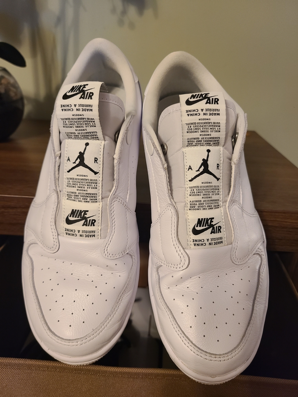 Nike Air Jordan 1 Retro Low White Leather Slip On's AV3918-100 Size 11 - Picture 2 of 16